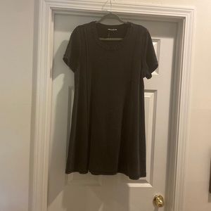Grayish/Black Ribbed Tunic